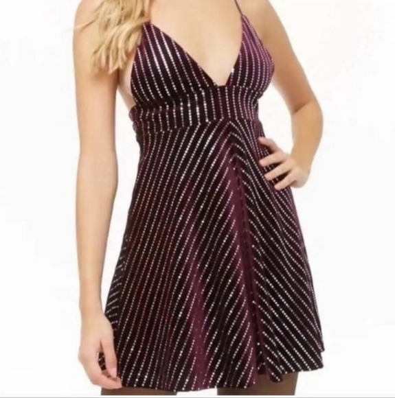 Forever 21‎ Crushed Velvet Sequins Spaghetti Strap Mini Dress purple 💜 medium - Picture 1 of 12